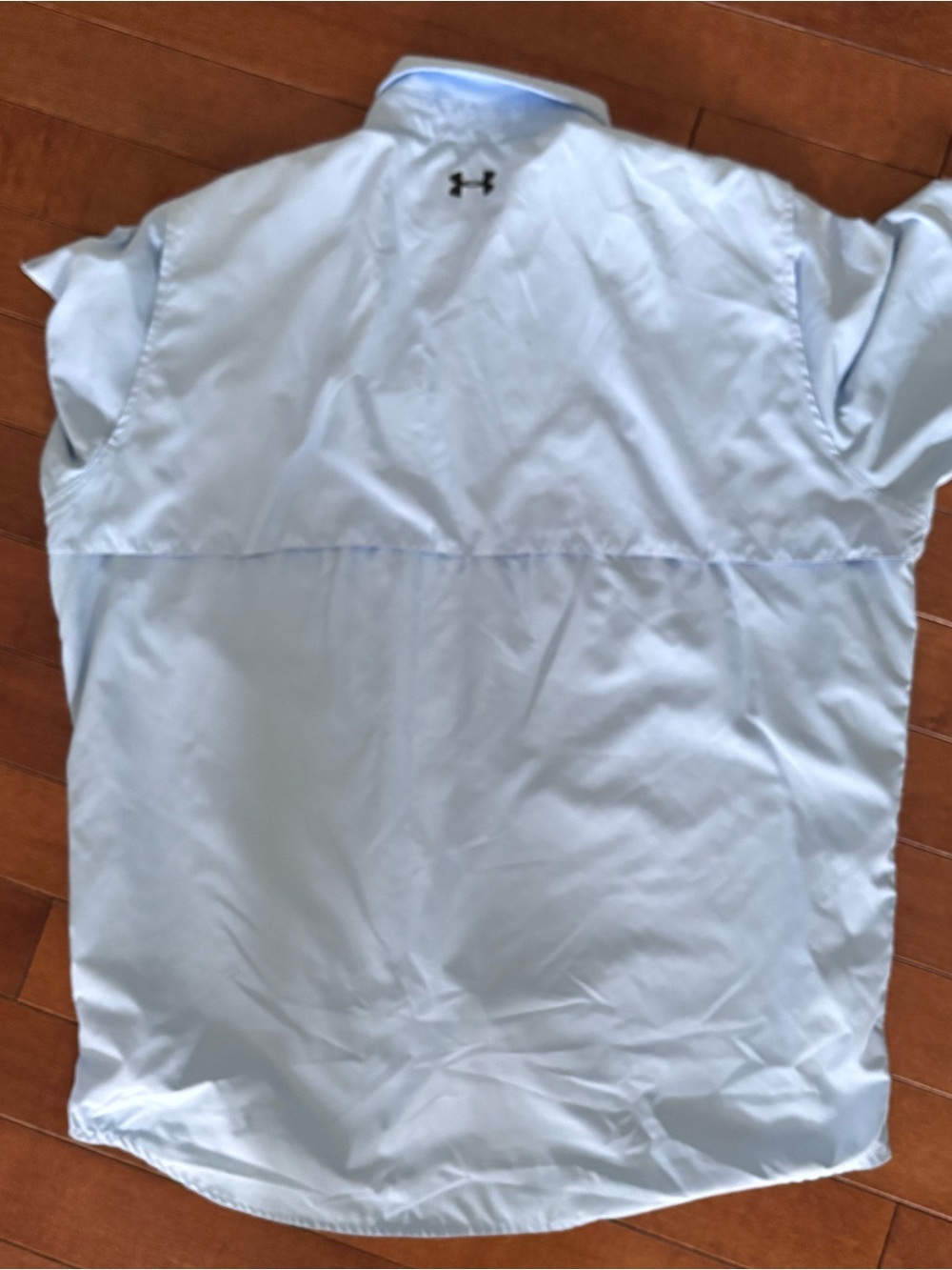 Under Armour Light Blue Short-Sleeve Button-Up Performance Shirt Large - Picture 9 of 9